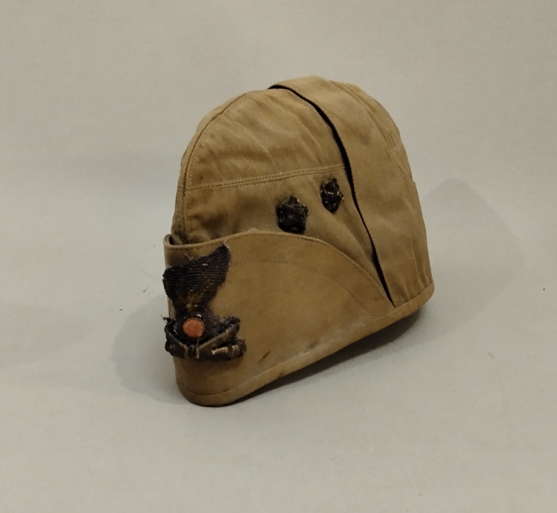 bustina coloniale, tropical field cap