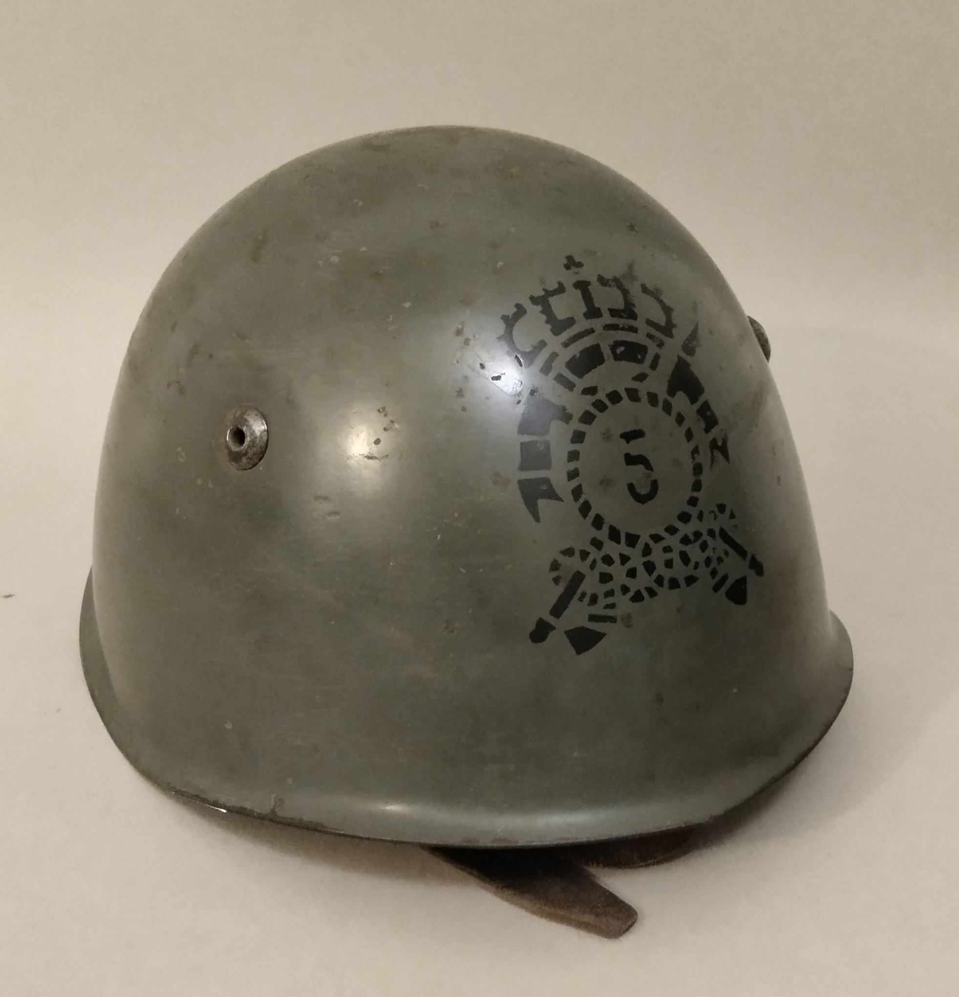 Elmetto dei Lancieri di Novara- elmetto m. 33 - Lancieri di Novara