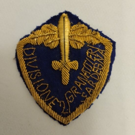 granatieri di Sardegna-scudetto divisionale dei Granatieri