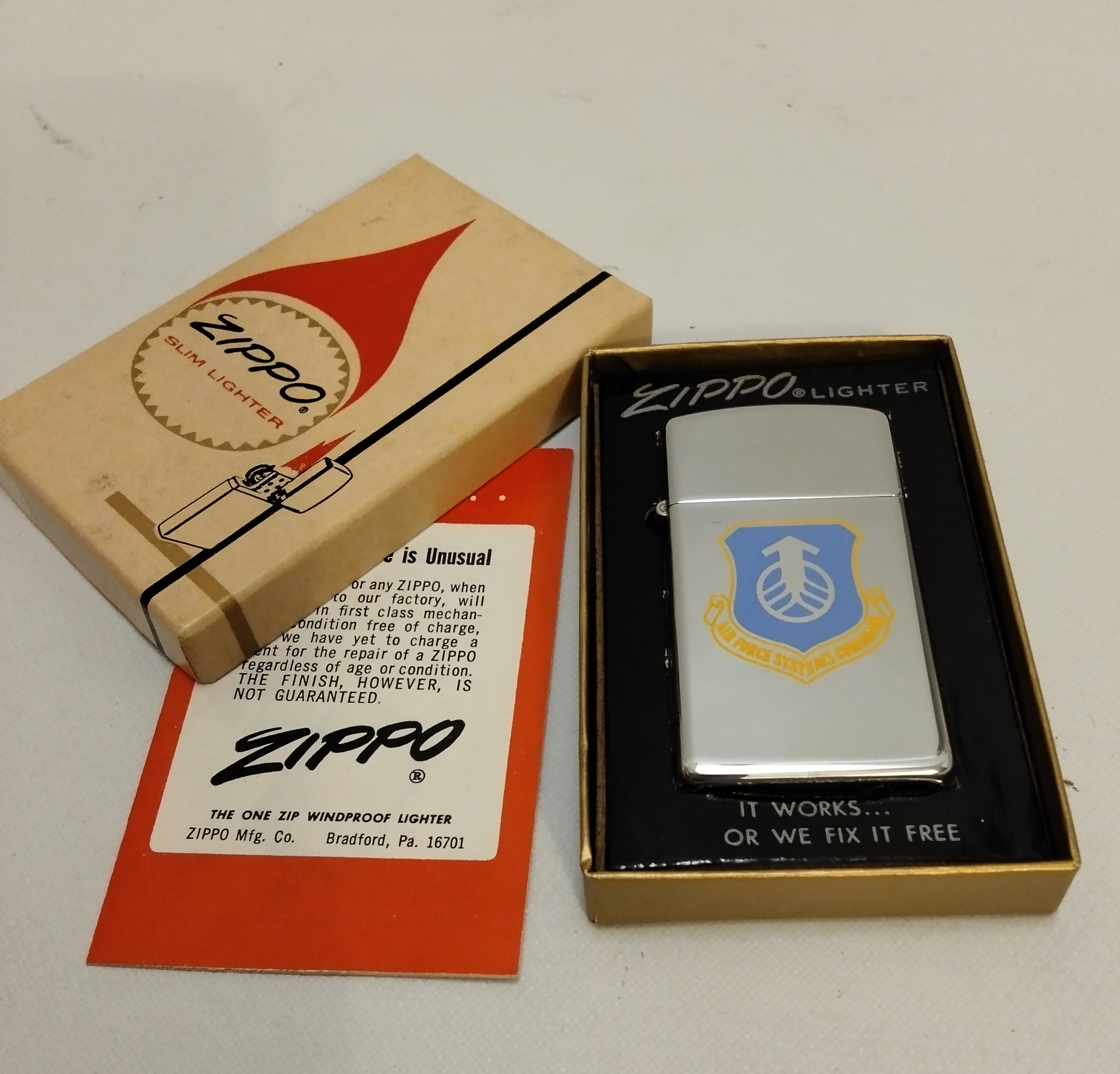 Vintage USAF Zippo lighter- accendino militare Zippo Vintage USAF Zippo lighter- accendino militare Zippo